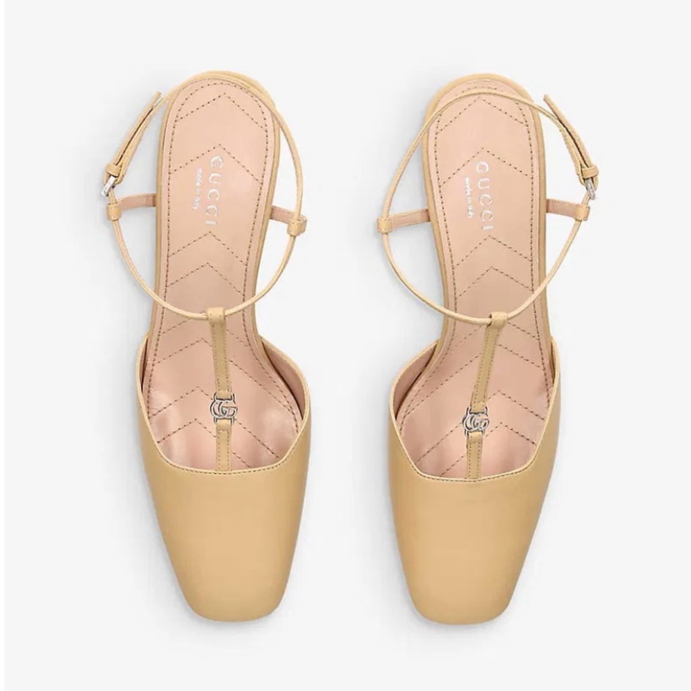 Gucci Beige Leather Sandals